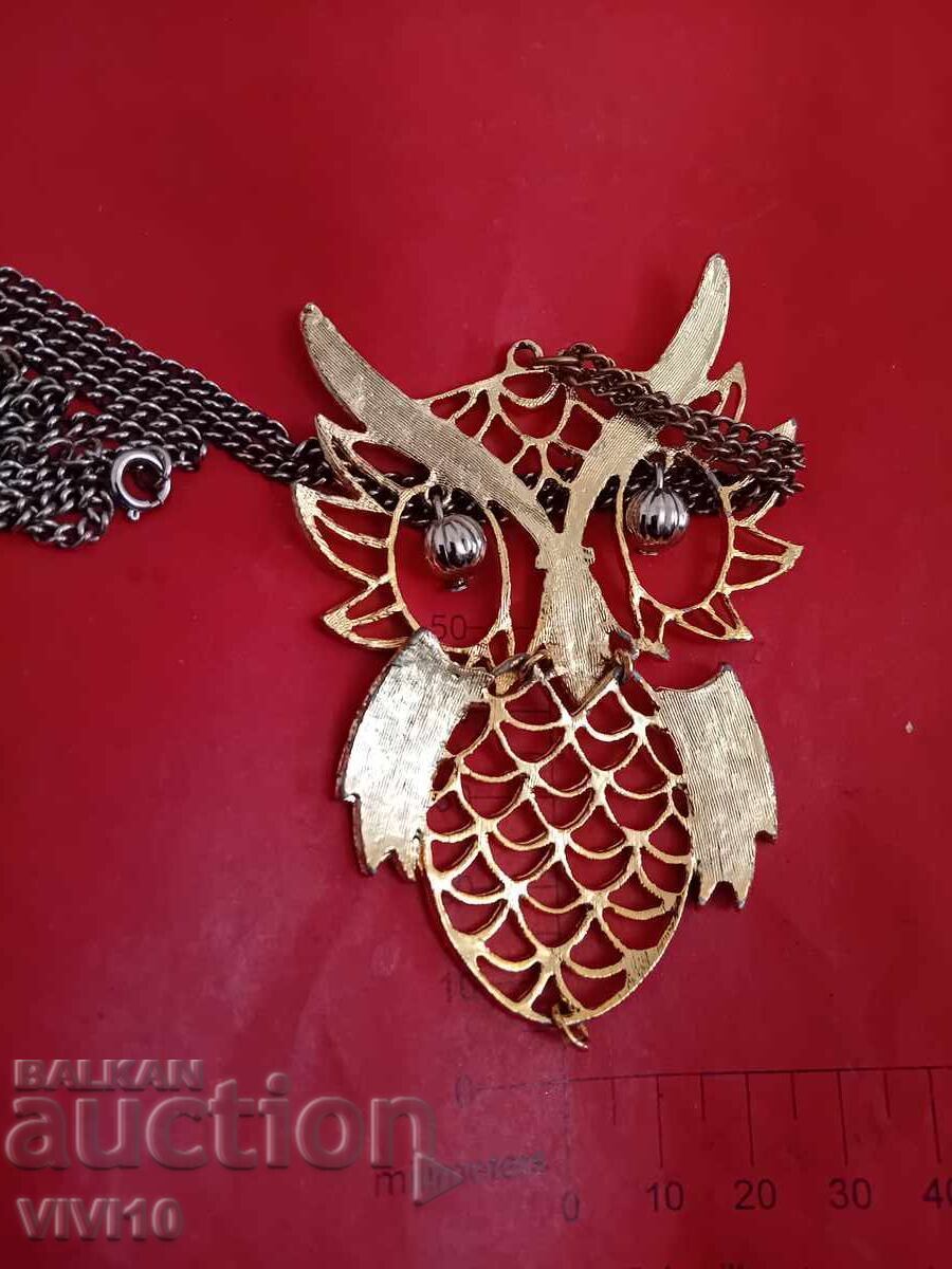 Licitație Colier vechi, metal