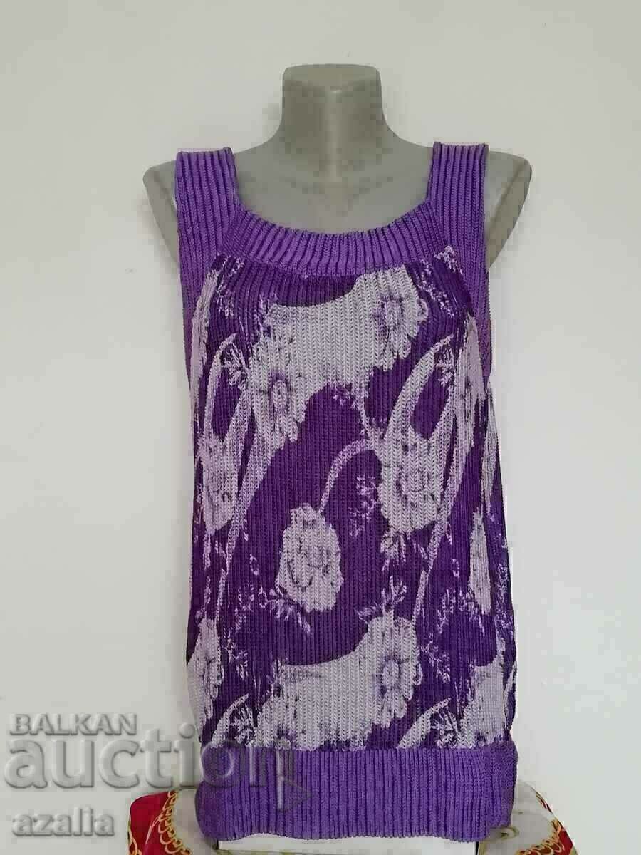 Women's summer tank top in purple Women's summer tank top in purple