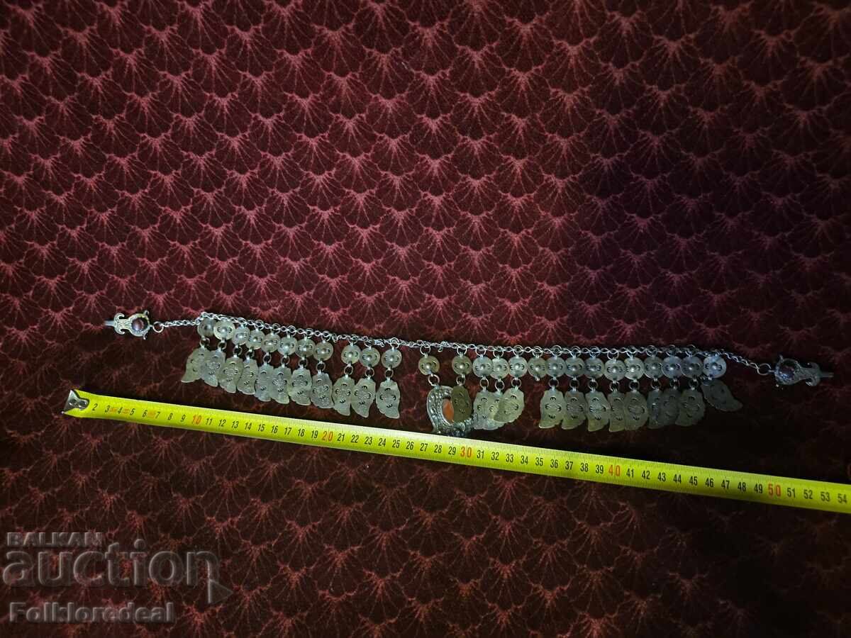 Δημοπρασία Mangura, nakit za zhenska nosiјa od Okhridsko kraјbrezhјe Δημοπρασία Mangura, nakit za zhenska nosiјa od Okhridsko kraјbrezhјe