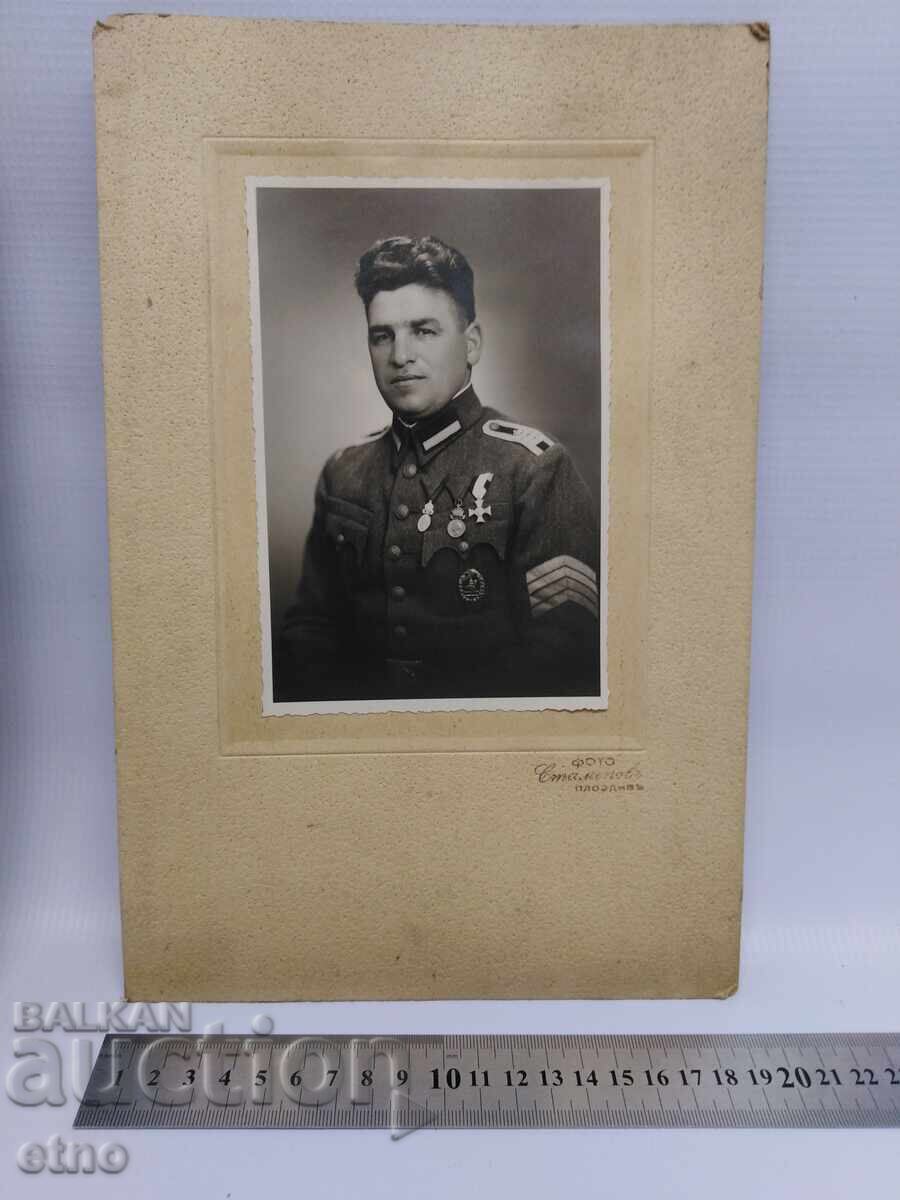 Licitație FOTOGRAFIE REGALĂ, 1937, CAVALERIST, ordin, distincție