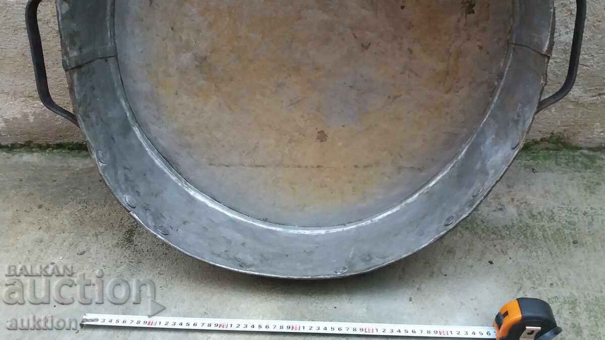 Δημοπρασία ΠΑΛΙΟ ΜΕΓΑΛΟ ΤΑΨΙ ΓΙΑ ΛΟΥΤΕΝΙΤΣΑ, ΑΡΝΙ ΚΑΙ ΑΛΛΑ - ΣΙΔΕΡΕΝΙΟ