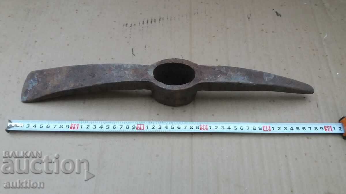 EXCELLENT SOLID PICKAXE - TOOL