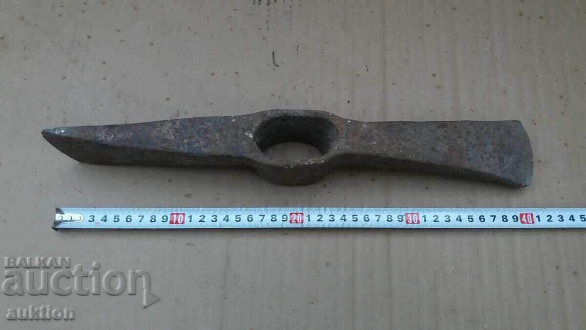 Аукцион ОТЛИЧНА КИРКА - БРАДВА Аукцион ОТЛИЧНА КИРКА - БРАДВА