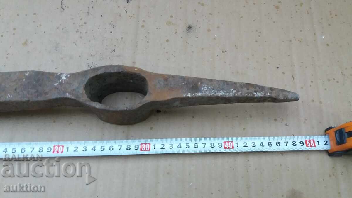 СТАРА ОТЛИЧНА КИРКА - ИНСТРУМЕНТ с цена 14.99 лв. | € 7.66 СТАРА ОТЛИЧНА КИРКА - ИНСТРУМЕНТ с цена 14.99 лв. | € 7.66