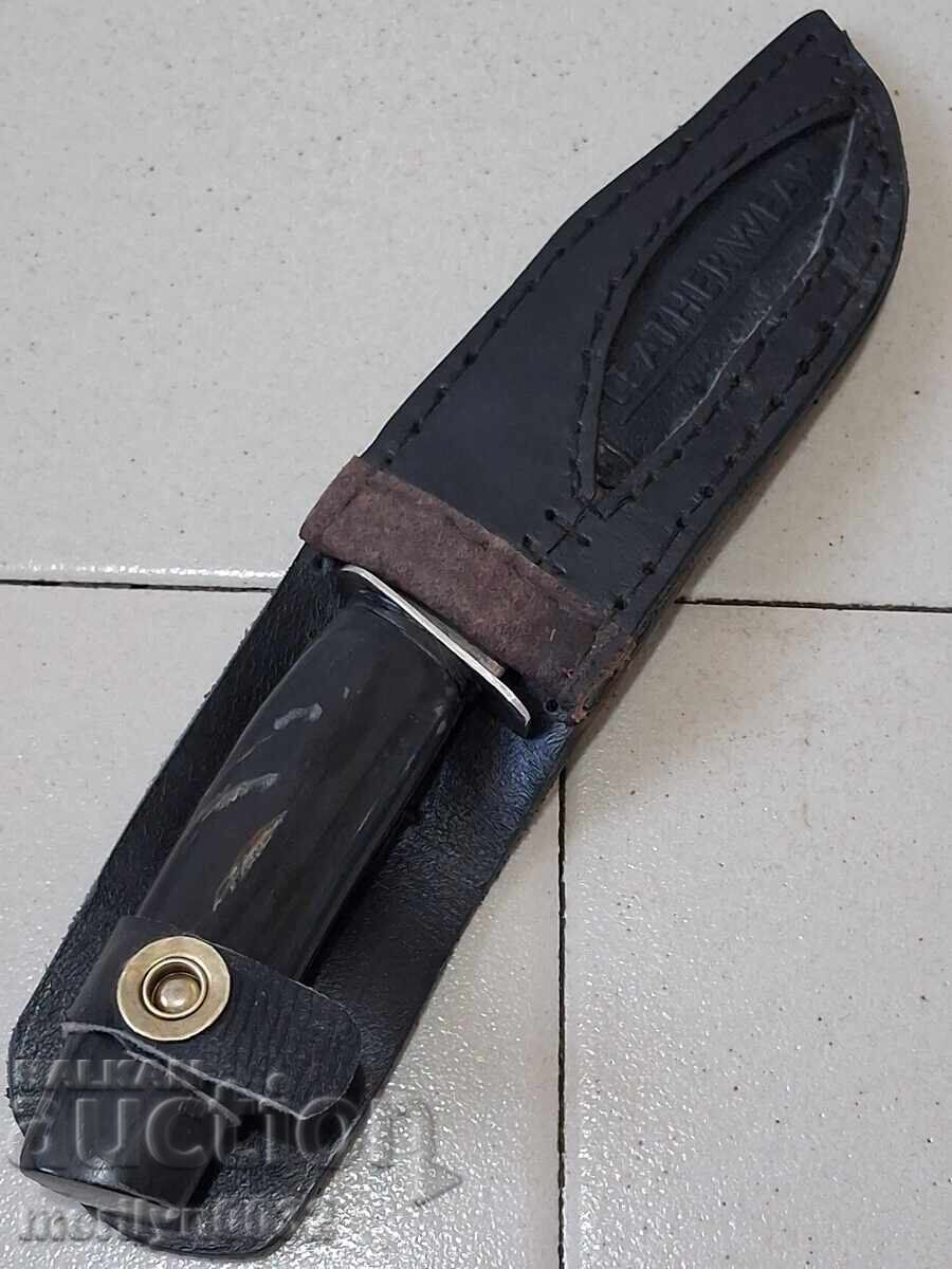 Auction  Hunting knife with a sheath, buffalo horn handle