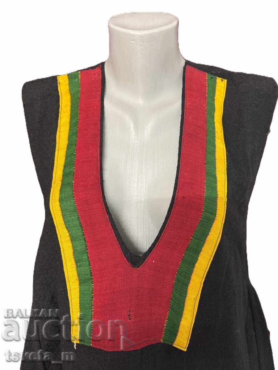 Zhenski vylnen sukman narodna nosia with price 185.00 BGN | € 94.59 Zhenski vylnen sukman narodna nosia with price 185.00 BGN | € 94.59