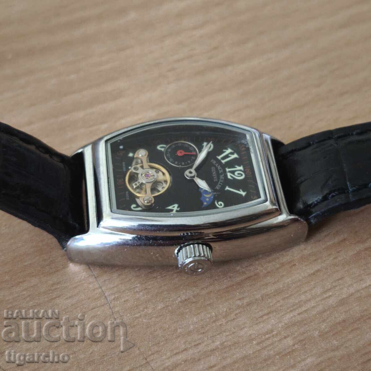 Delivery of Ladies' Swiss Watch Delivery of Ladies' Swiss Watch