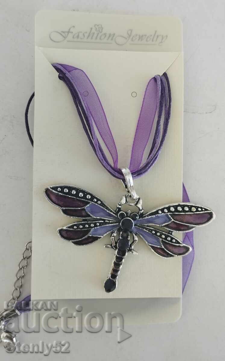 Μετάλλιο με μεταξωτό κορδόνι