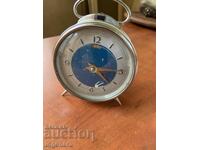 CEAS DE MASĂ CU ALARMĂ MECANIC FUNCȚIONEAZĂ SUNĂ