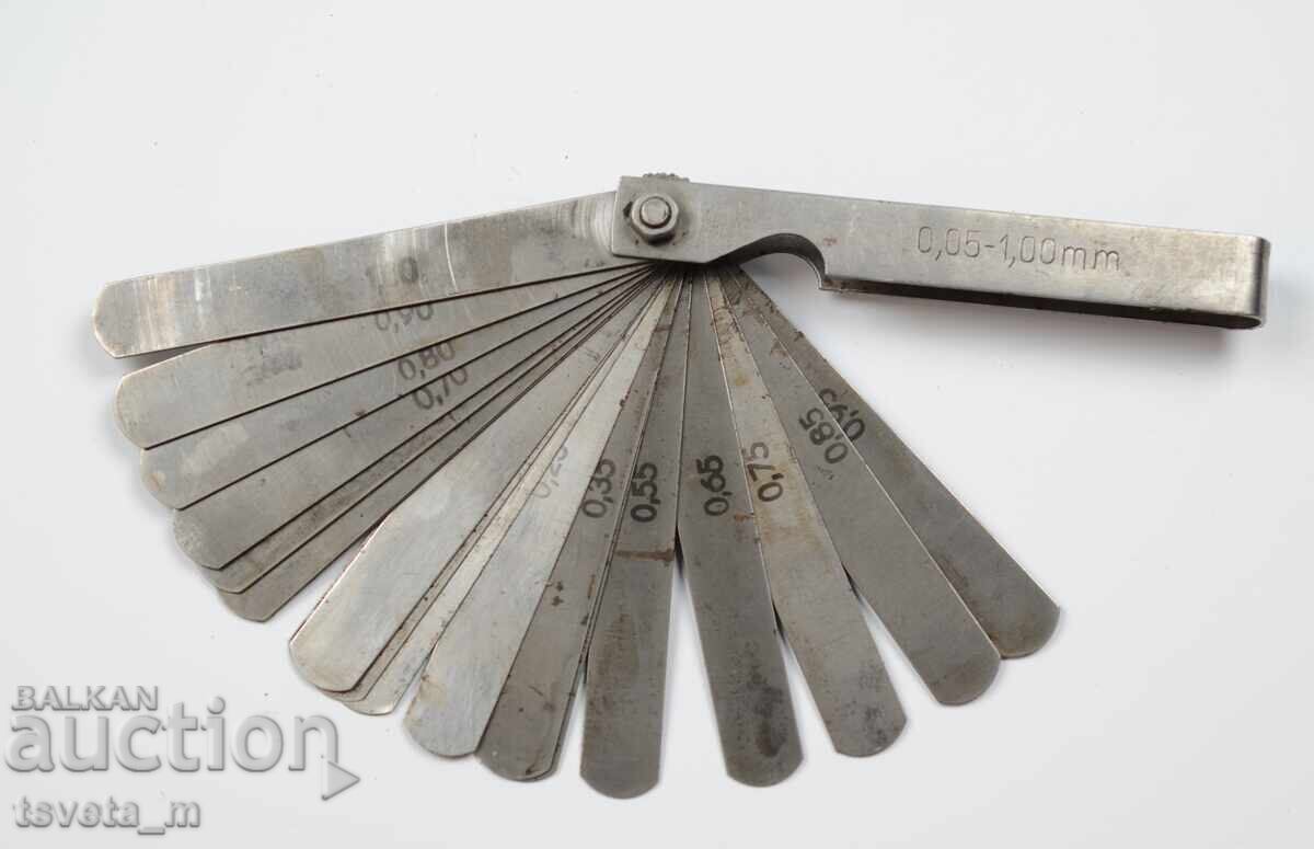 Λουφτόμετρο 0.05 - 1.00 χιλ. - Ανατολική Γερμανία DDR με τιμή 12.00 BGN | € 6.14 Λουφτόμετρο 0.05 - 1.00 χιλ. - Ανατολική Γερμανία DDR με τιμή 12.00 BGN | € 6.14