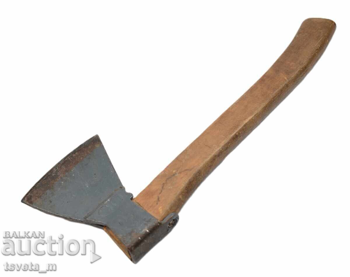 Аукцион Брадва за една ръка, брадвичка