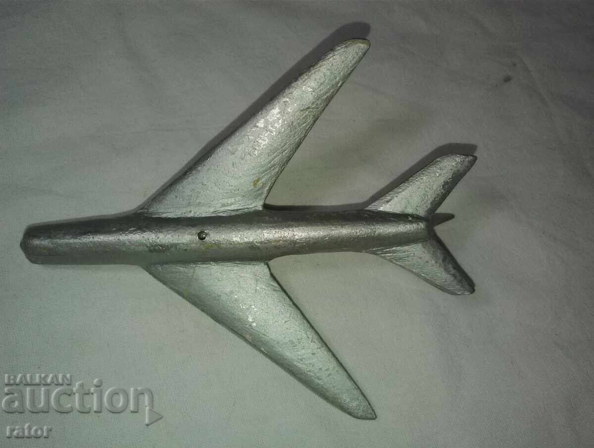 Licitație Foarte vechi avion metalic, avion