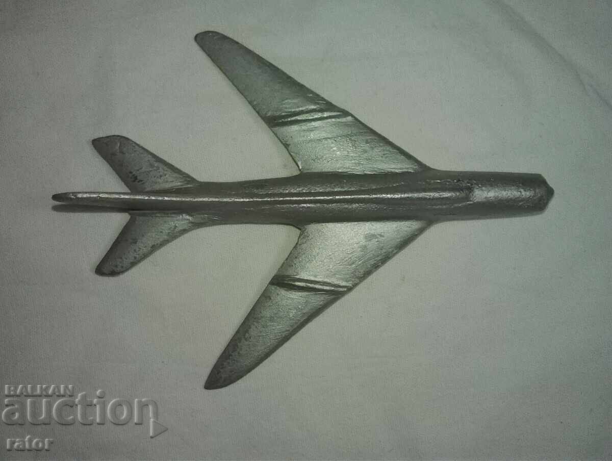 Foarte vechi avion metalic, avion