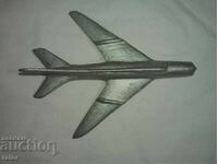 Old Metal Airplane, Airplane