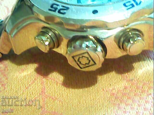 Beautiful 4-hour Invicta watch works perfectly with price 120.00 BGN | € 61.36