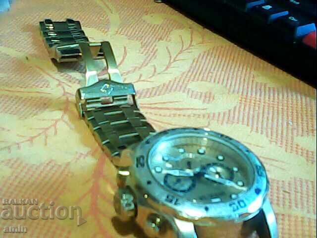 Beautiful 4-hour Invicta watch works perfectly - 6