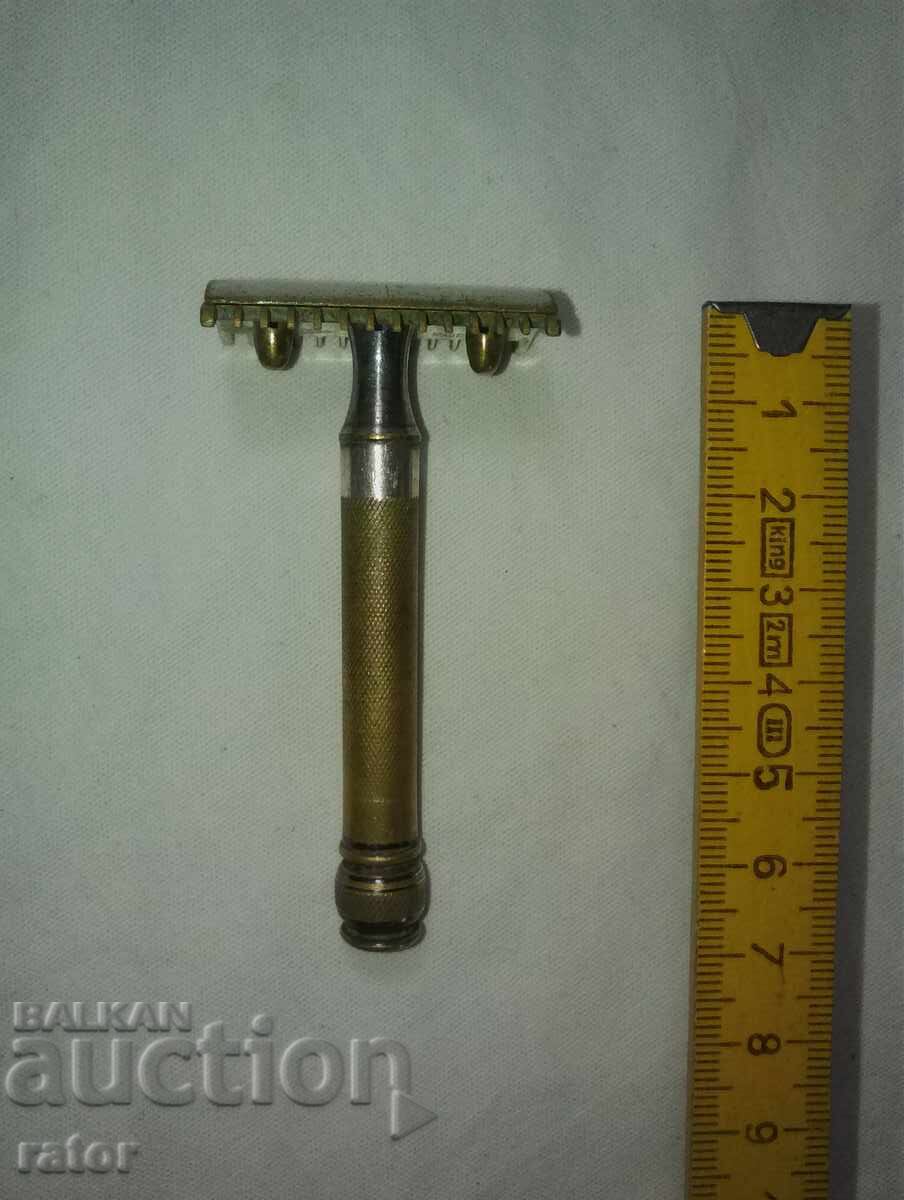 Old metal razor Gillette, Gillette, with box and +++ with price 26.99 BGN | € 13.80