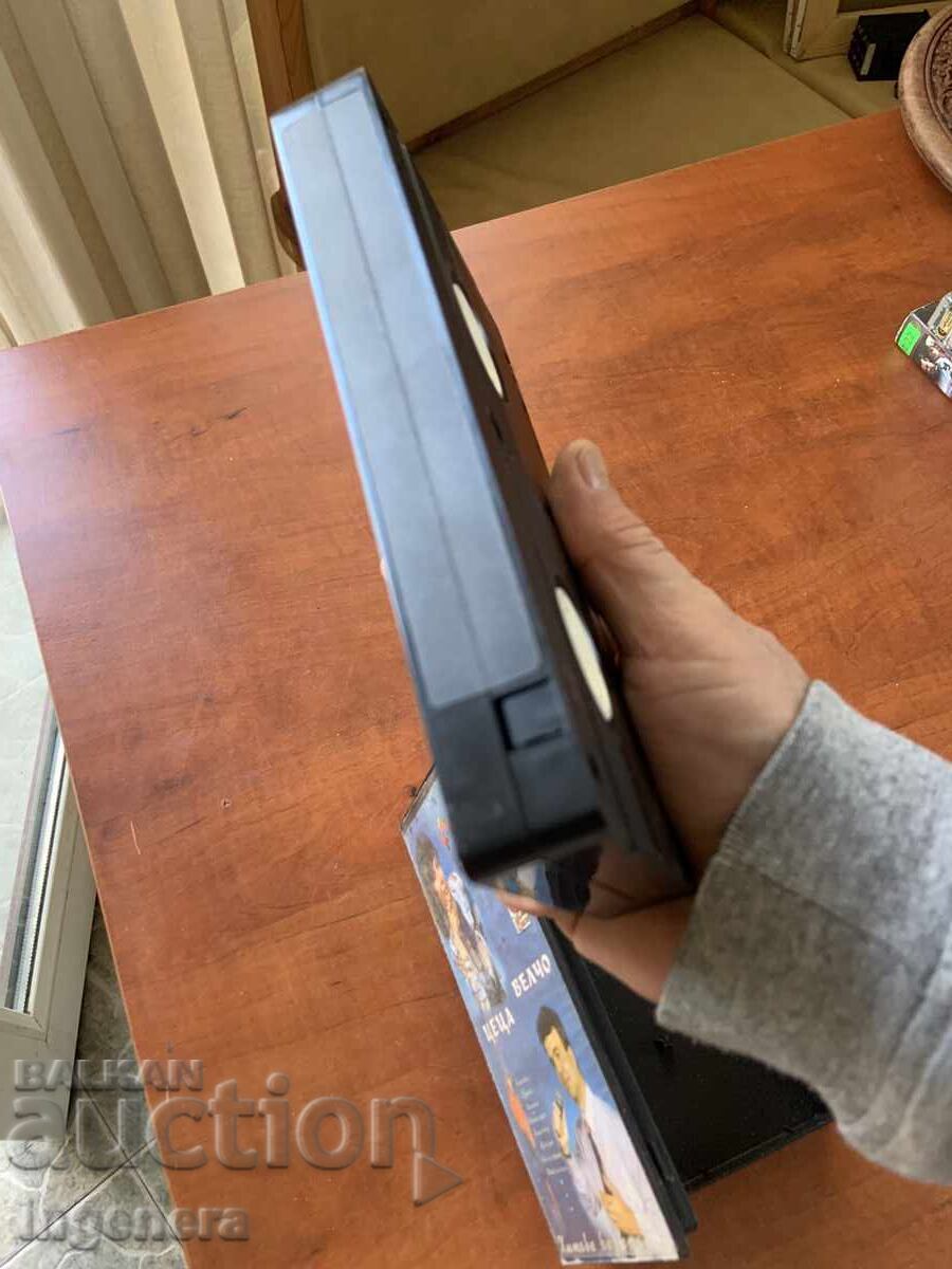 Delivery of Video Cassette Cassette Music Delivery of Video Cassette Cassette Music