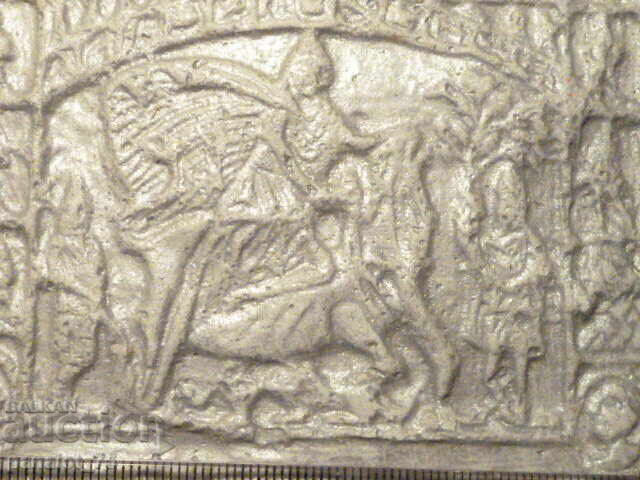 Доставка на Репродукция на мраморна плочка на бог Митра -течен камък Доставка на Репродукция на мраморна плочка на бог Митра -течен камък