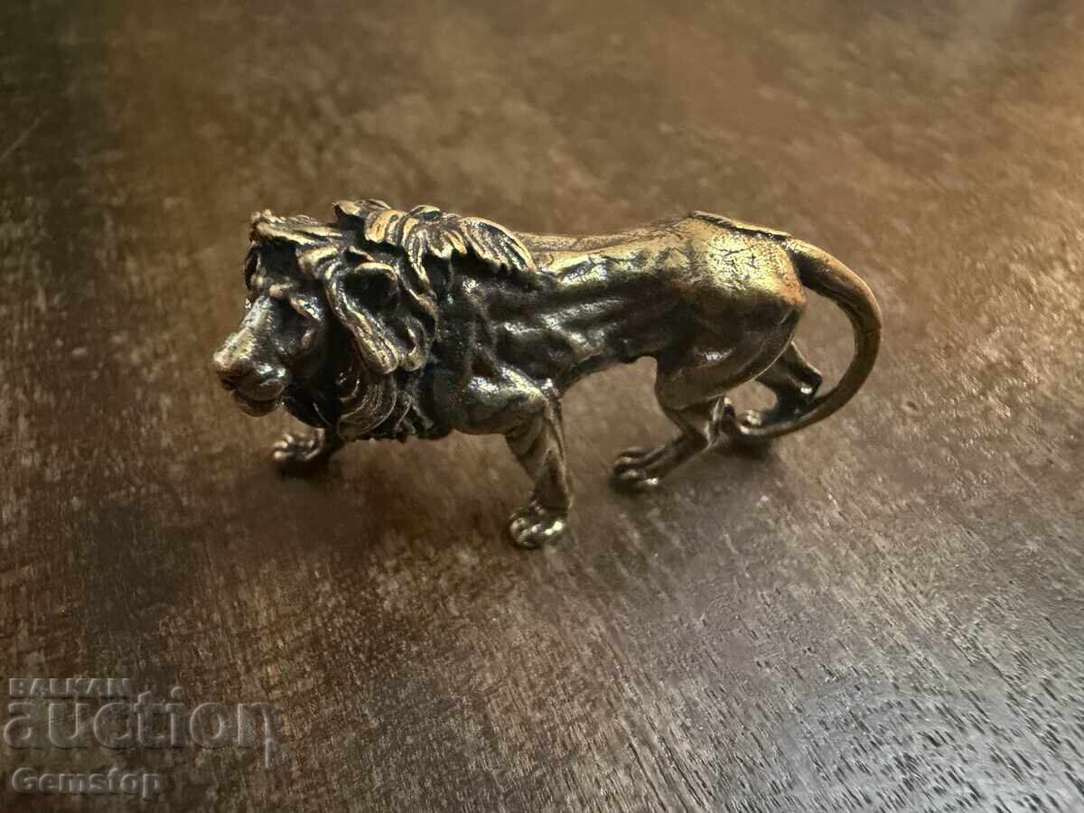 ΒΖΤ! 22 γραμμάρια στυλιζαρισμένο μπρούτζινο ειδώλιο λιονταριού από 1 st! ΒΖΤ! 22 γραμμάρια στυλιζαρισμένο μπρούτζινο ειδώλιο λιονταριού από 1 st!