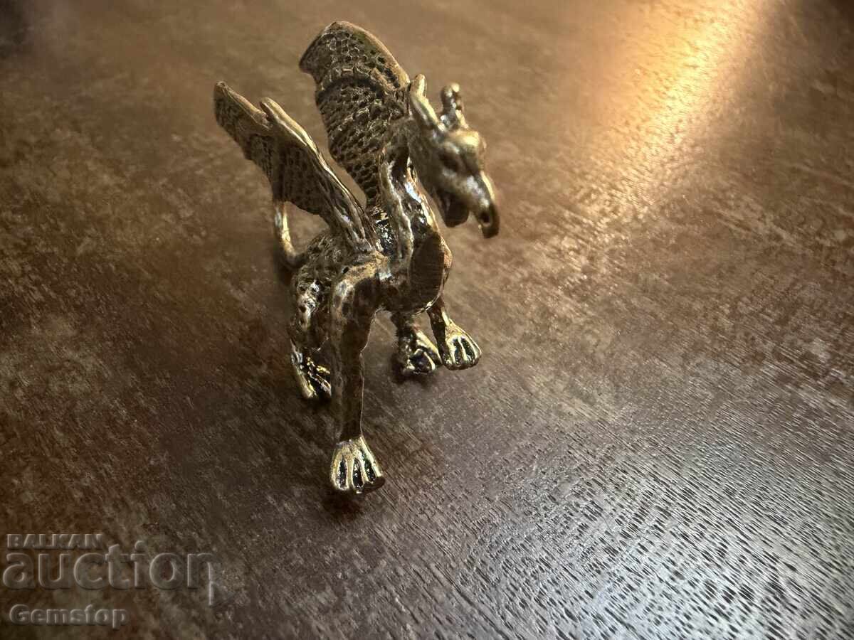 ΜΠΖΤ! 23 γραμμάρια στυλιζαρισμένο χάλκινο ειδώλιο δράκου από 1 st! με τιμή 12.51 BGN | € 6.40 ΜΠΖΤ! 23 γραμμάρια στυλιζαρισμένο χάλκινο ειδώλιο δράκου από 1 st! με τιμή 12.51 BGN | € 6.40