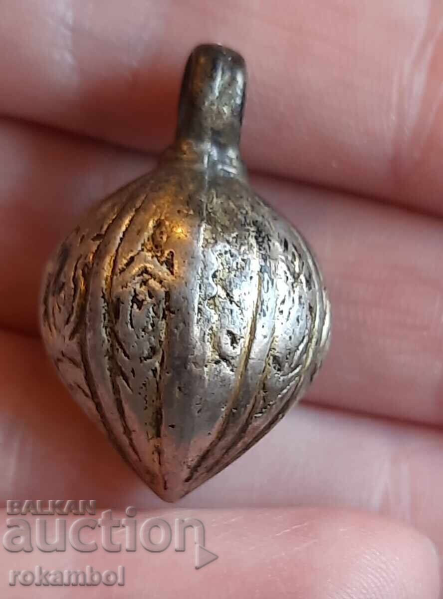 Δημοπρασία Παλαιό ασημένιο κουμπί/ λεγόμενο τσαρικό/ Δημοπρασία Παλαιό ασημένιο κουμπί/ λεγόμενο τσαρικό/