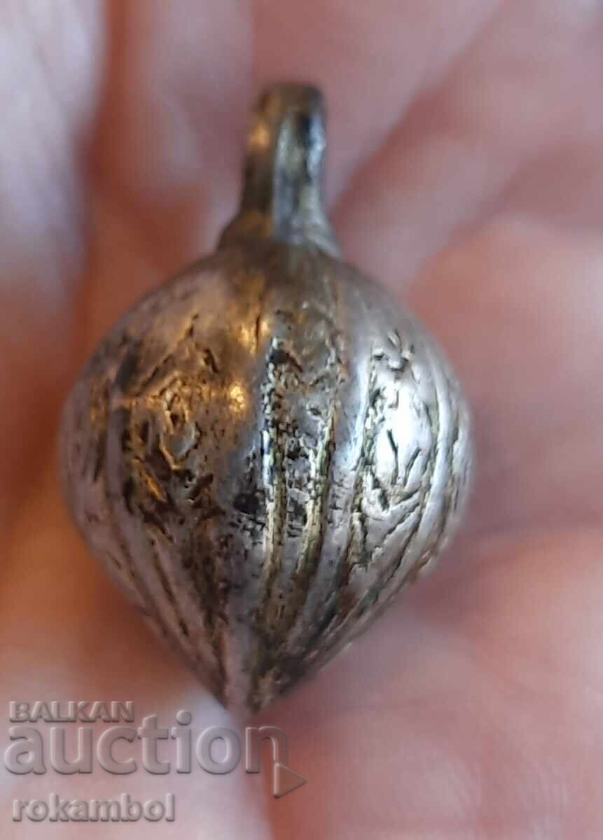 Παράδοση Παλαιό ασημένιο κουμπί/ λεγόμενο τσαρικό/ Παράδοση Παλαιό ασημένιο κουμπί/ λεγόμενο τσαρικό/