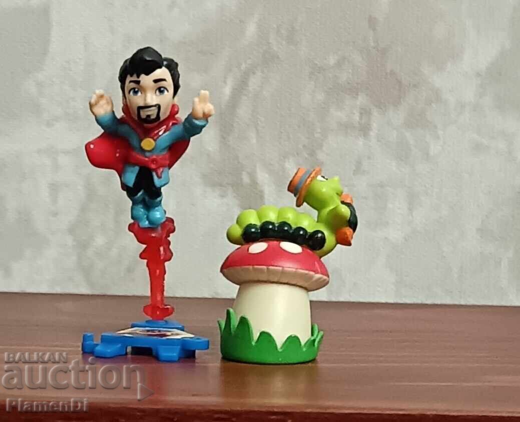 Delivery of Lot of toys, Kinder Surprise figures