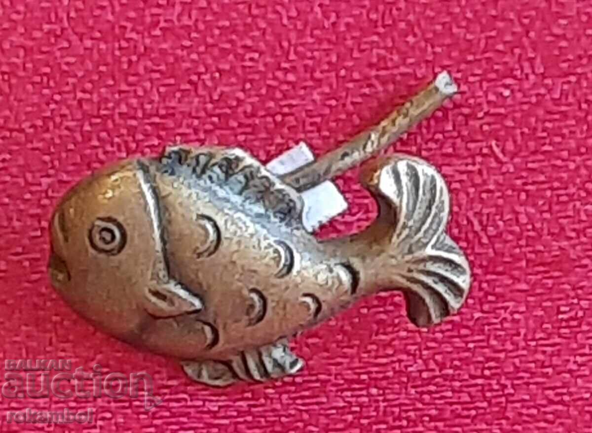 Micuță peștișoară de bronz