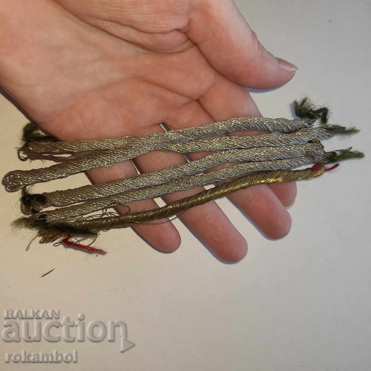 Embroidered threads for costumes, uniforms