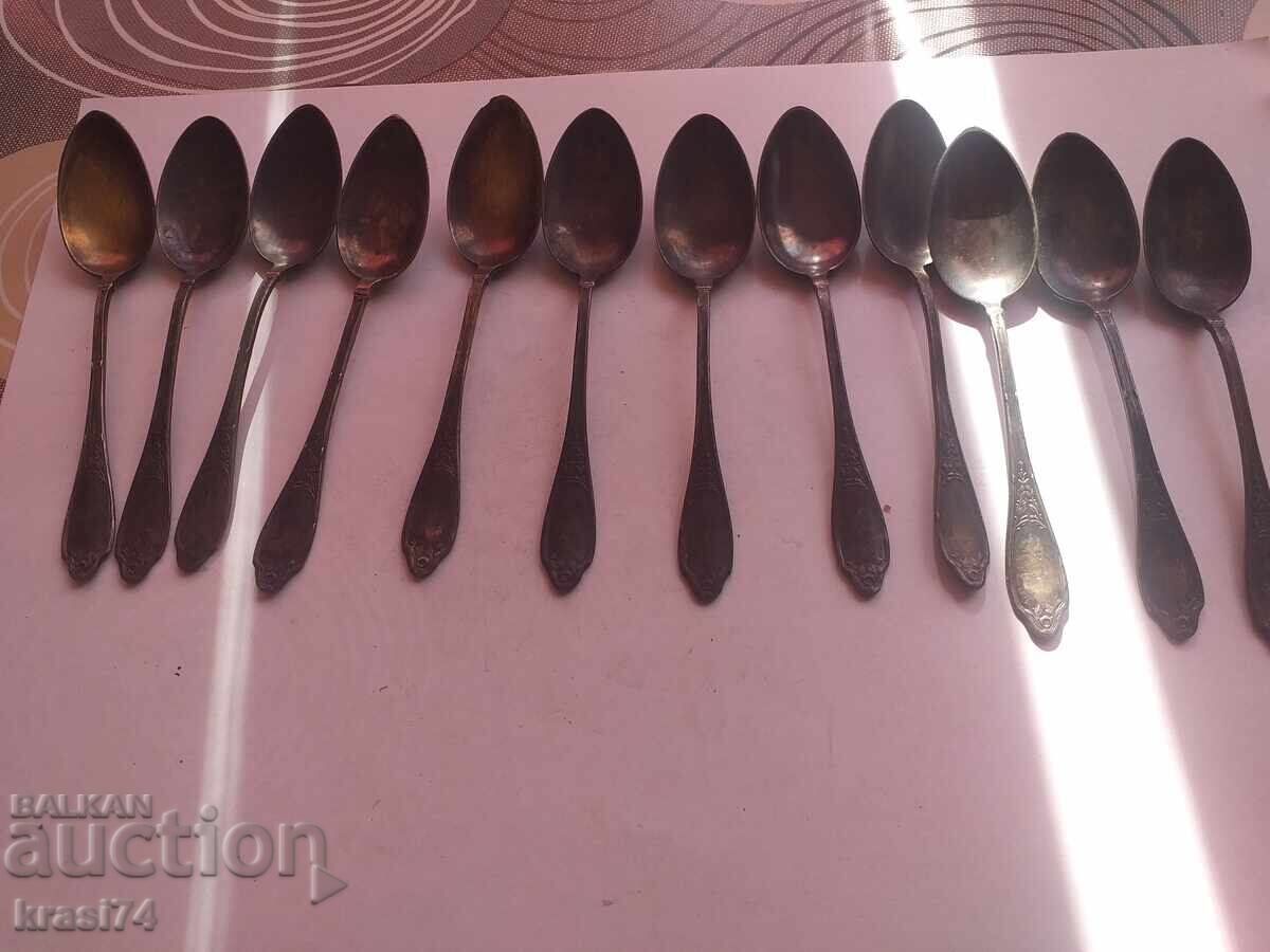 Silver spoons Silver spoons