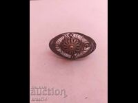 Ασημένια καρφίτσα