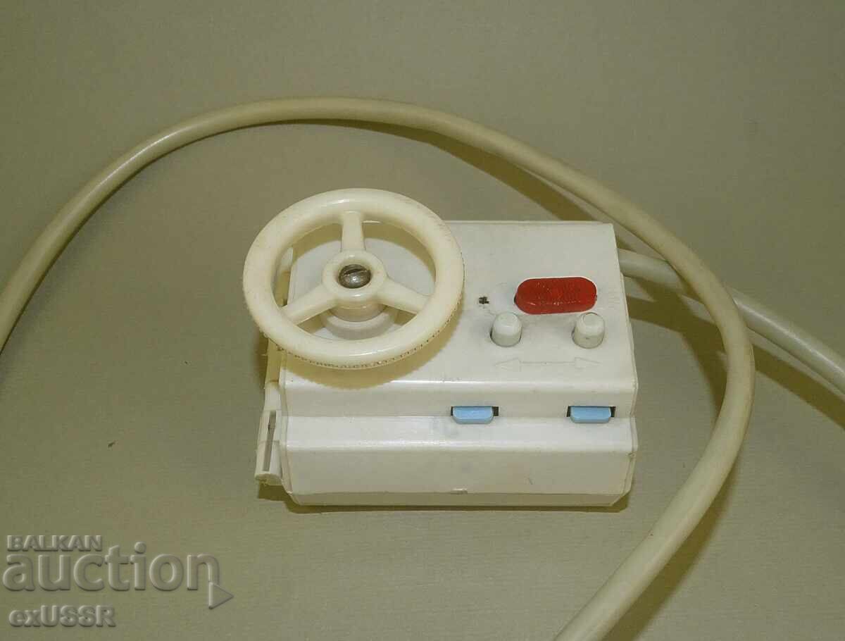 Mașinuță de jucărie veche Polonez FSO Polonez cu baterie - 6