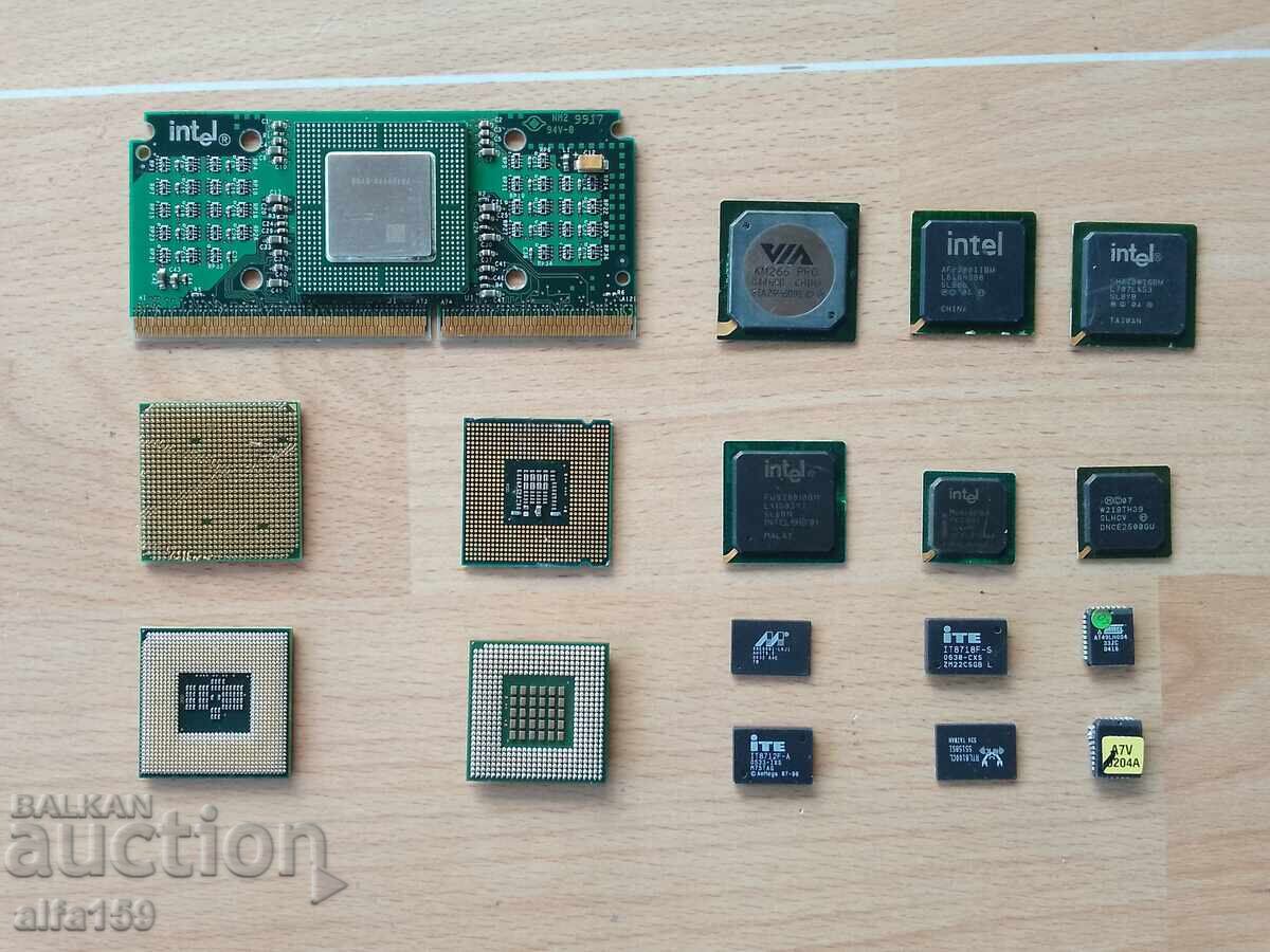 Lot of processors and chips for electronic scrap