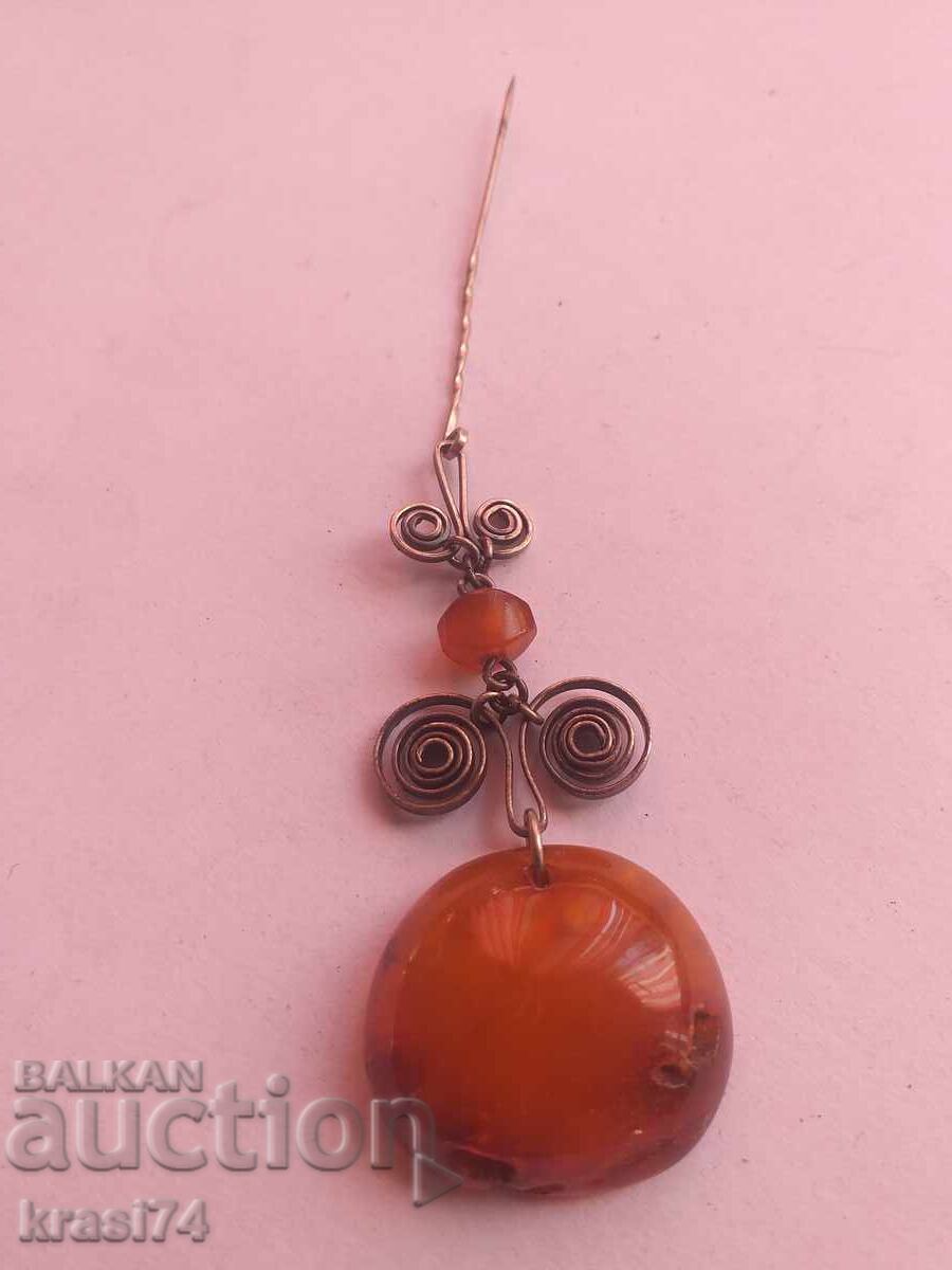 Ac cu chihlimbar Ac cu chihlimbar