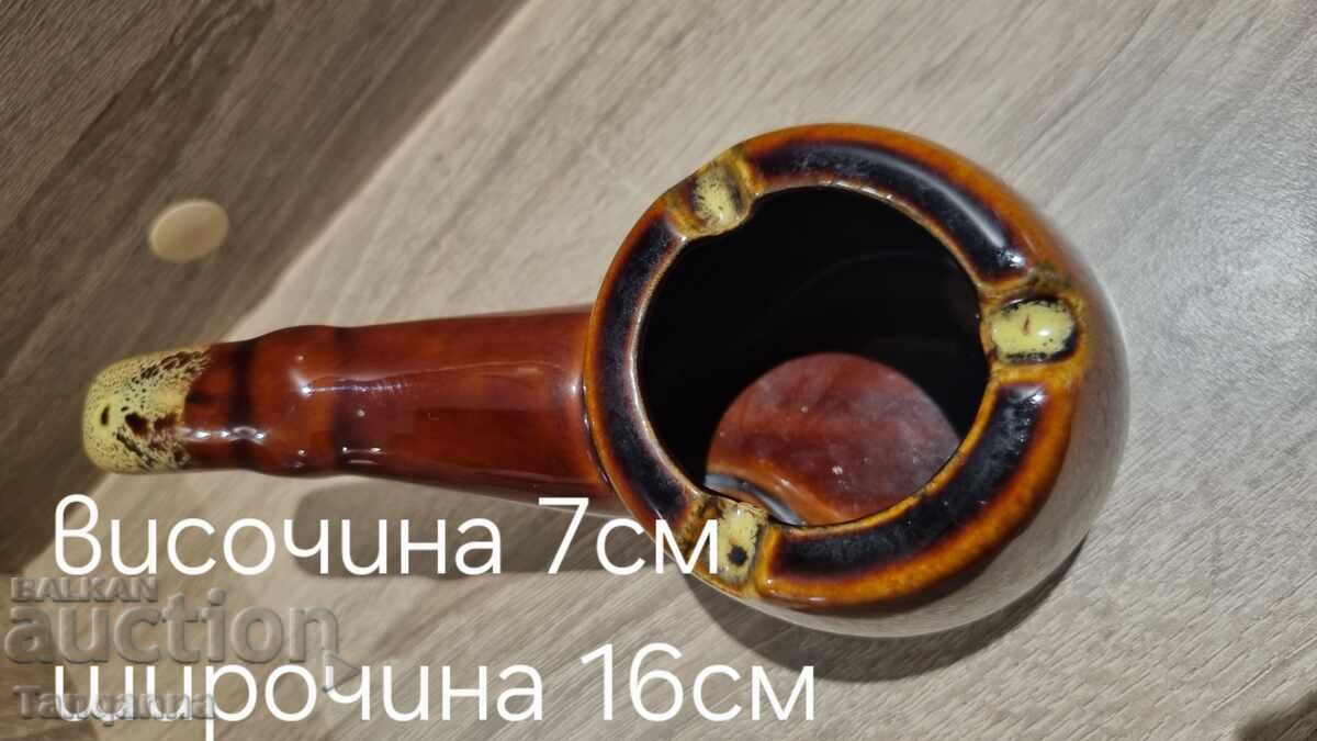 Cenușar pipă cu preț 8.00 BGN | € 4.09