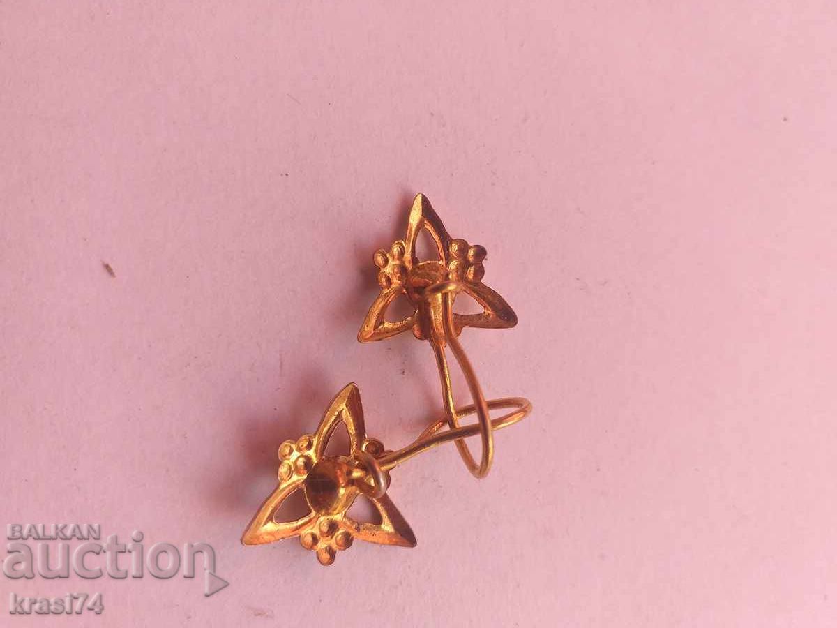 Gold-plated old earrings with price 20.00 BGN | € 10.23