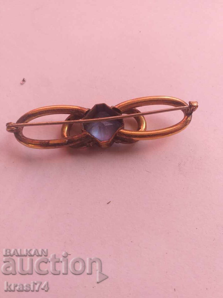 Επιχρυσωμένη καρφίτσα με τιμή 15.00 BGN | € 7.67 Επιχρυσωμένη καρφίτσα με τιμή 15.00 BGN | € 7.67