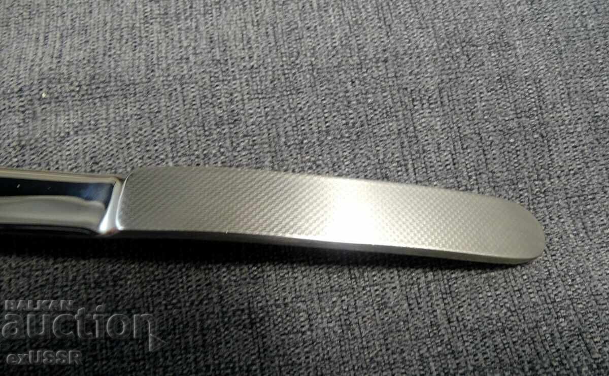 Delivery of Solingen letter opener knife in a box