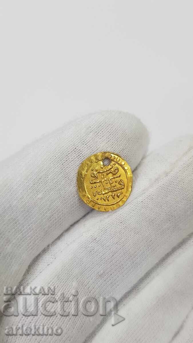 Old Turkish, Ottoman gold coin, high karat! with price 200.00 BGN | € 102.26 Old Turkish, Ottoman gold coin, high karat! with price 200.00 BGN | € 102.26