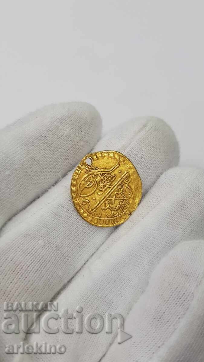 Auction Early Turkish, Ottoman gold coin high karat 2.53 grams Auction Early Turkish, Ottoman gold coin high karat 2.53 grams