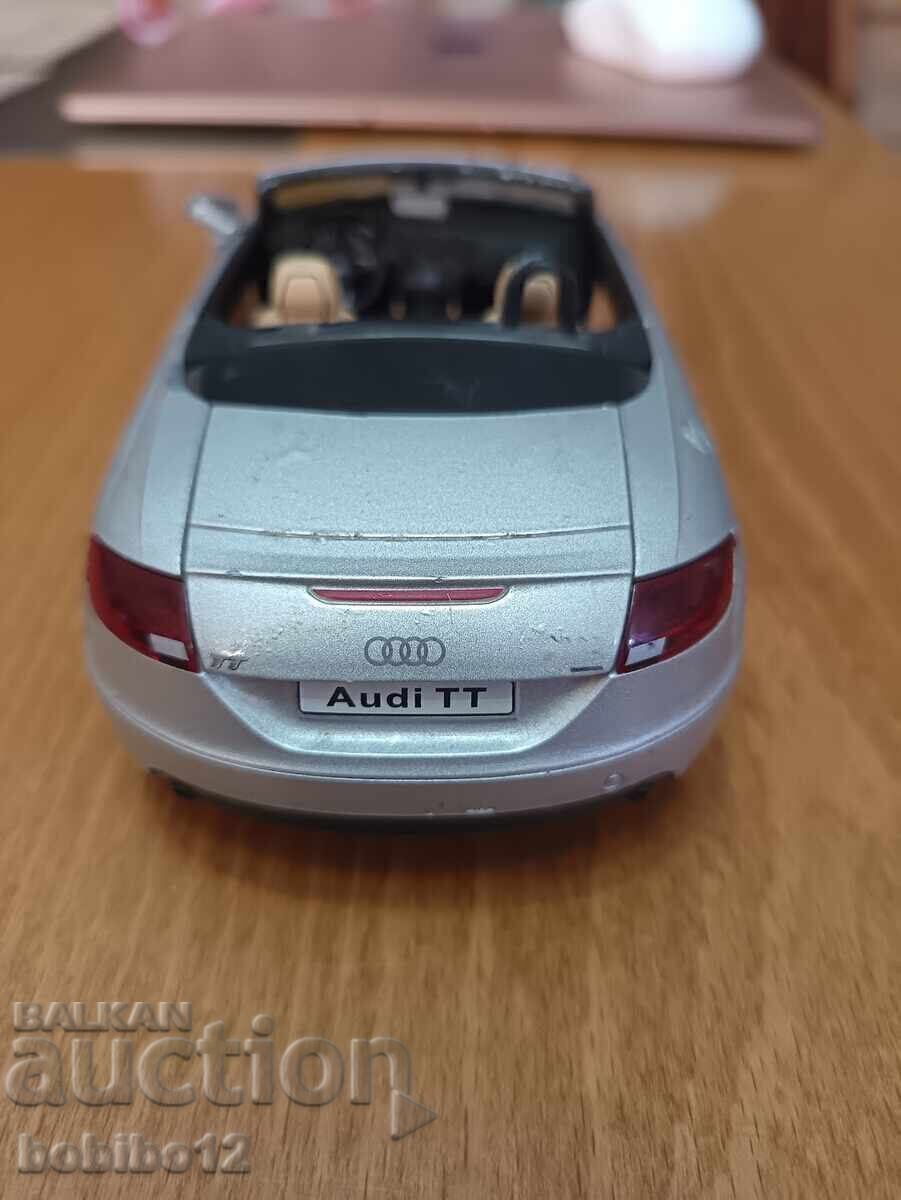 Αυτοκινητάκι Audi TT Silver 1:24 με τιμή € 4.00 | 7.82 BGN