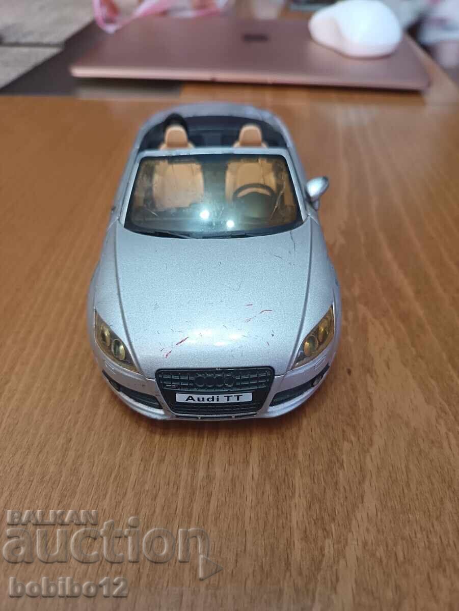 Παράδοση Αυτοκινητάκι Audi TT Silver 1:24