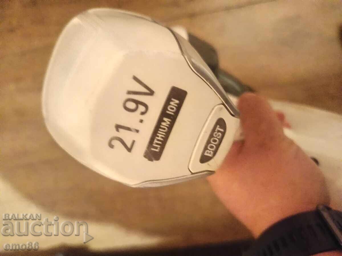 Rowenta 21.9V vacuum cleaner B.Z.C with price 10.00 BGN | € 5.11 Rowenta 21.9V vacuum cleaner B.Z.C with price 10.00 BGN | € 5.11