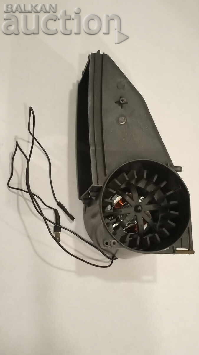 Ανεμιστήρας από κονβέκτορα Tesy