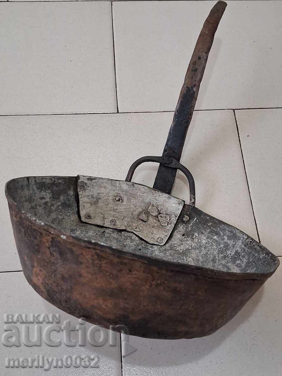 Δημοπρασία Μέλι τηγάνι, χάλκινο σκεύος, χάλκινο δοχείο