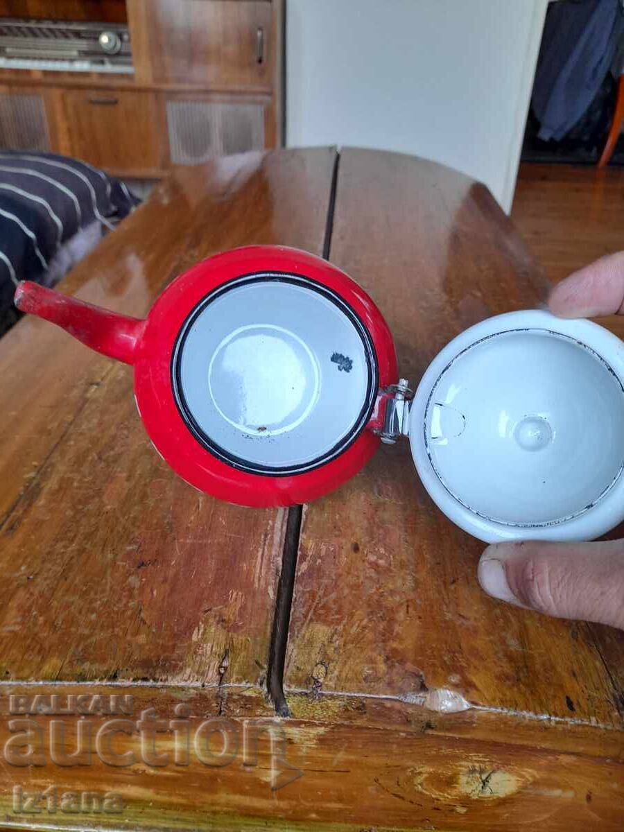 Old enamel teapot - 5