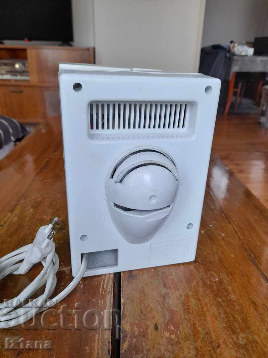 Delivery of Knife sharpener, can opener Alaska