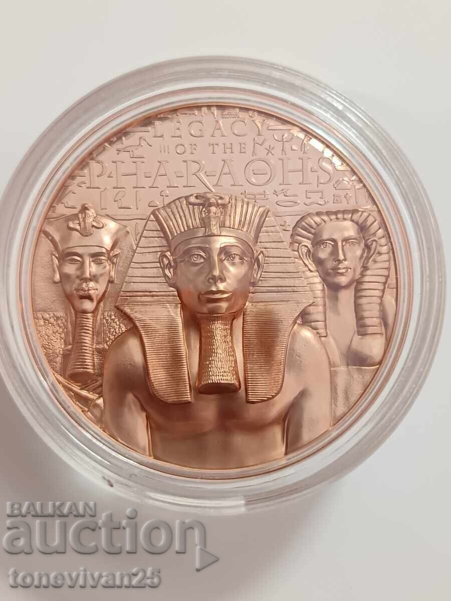 1 δολάριο 2022