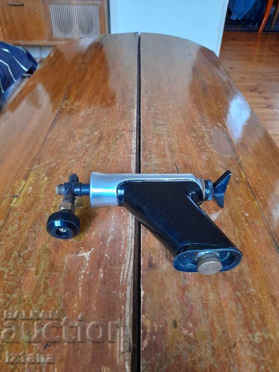 Arzător vechi de benzină